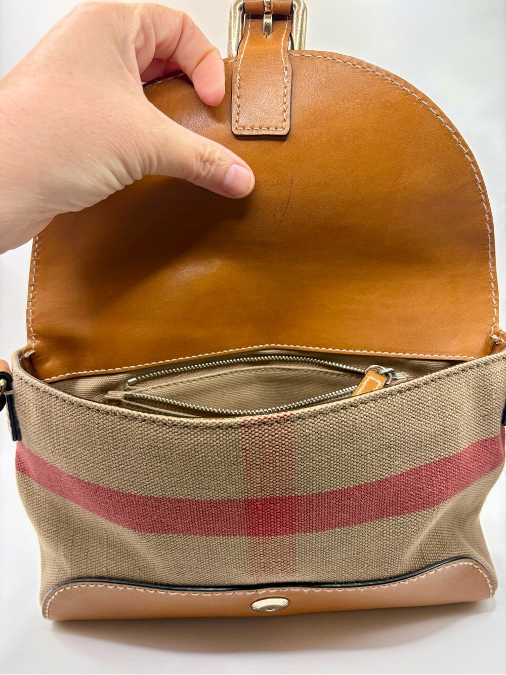Auth Burberry Henham Canvas Check Crossbody Bag - Picture 11 of 15